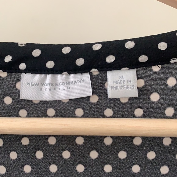 Women’s Blouse - Picture 3 of 3